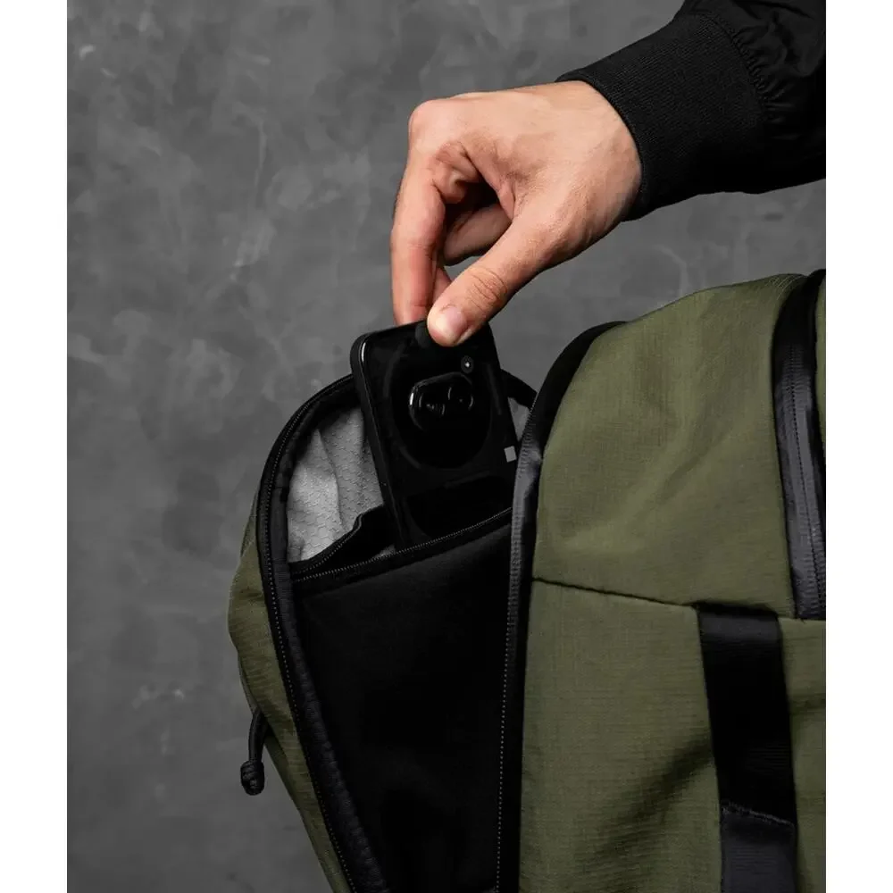 NWT Alpaka Traverse Travel Backpack 30L Green | Axoflux 400D Ripstop Nylon